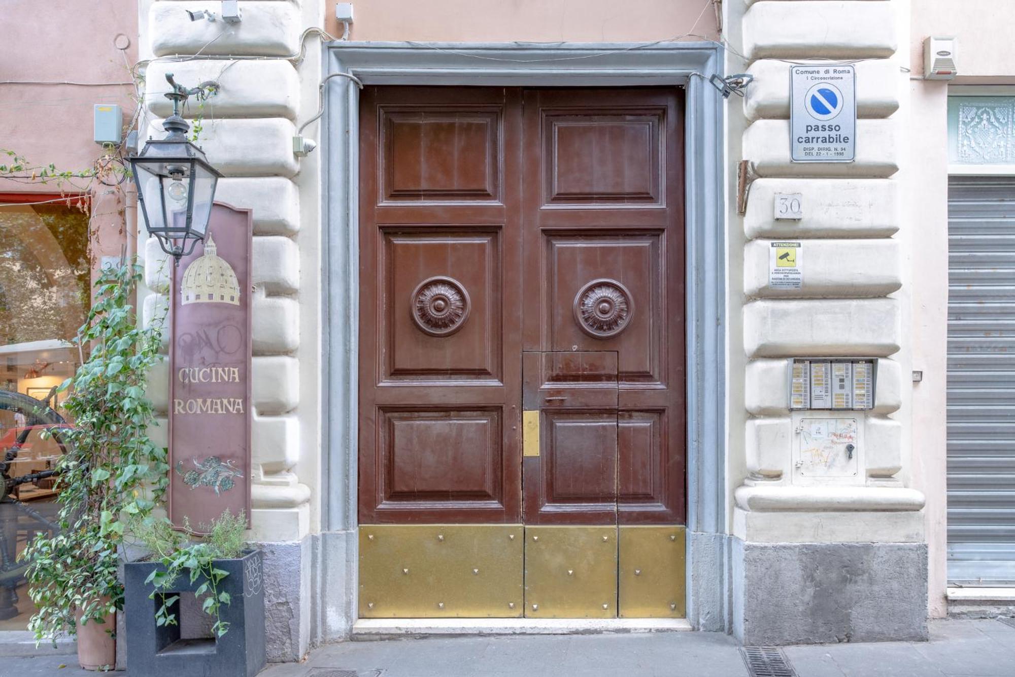 New Unico San Cosimato Hotel Rome Exterior photo